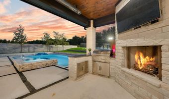 516 Lodge Hill Dr, Heath, TX 75032