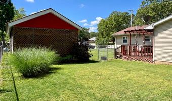 1412 S Carnation, Aurora, MO 65605
