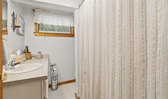 4285 Faulk Rd, Ashland, OH 44805