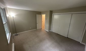 239 Old Farms Rd APT 18B, Avon, CT 06001