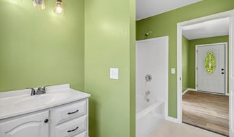 832 NW Snow Springs Rd, Adairsville, GA 30103