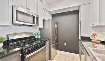 851 N GLEBE Rd 409, Arlington, VA 22203