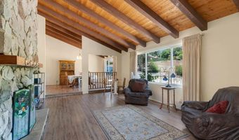 25980 Forest Dr, Escondido, CA 92026