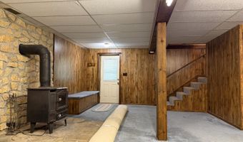18 Circle Ln, Batesville, IN 47006