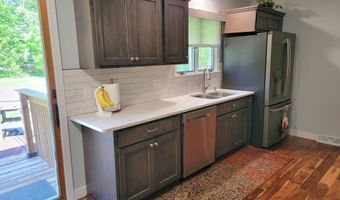 1824 Eisenhower Cir, Aberdeen, SD 57401