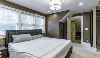 302 S Gonser Ave, Ashley, IN 46705