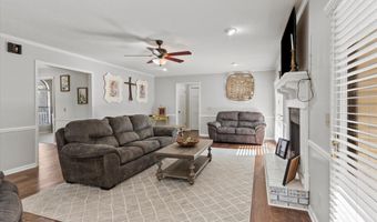 217 Collier Dr, Albertville, AL 35951