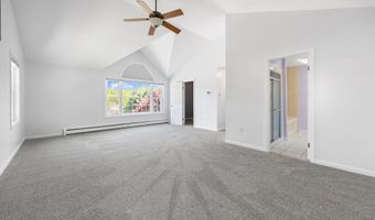 79 Strawberry Hill Rd, Bristol, CT 06010