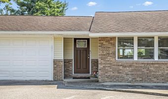 1744 Parkview Dr, Bedford, IN 47421