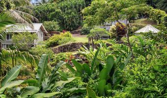 630 Hoolawa Rd, Haiku, HI 96708