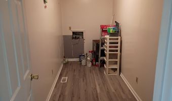 351 S 7th St S, Aurora, NC 27806