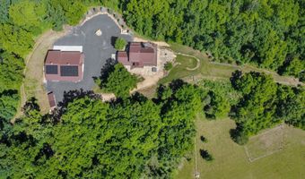 7040 Loy Rd, Arena, WI 53503