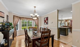 10 Dori Ln, Barnegat, NJ 08005