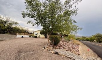 34800 S MESQUITE Dr, Black Canyon City, AZ 85324