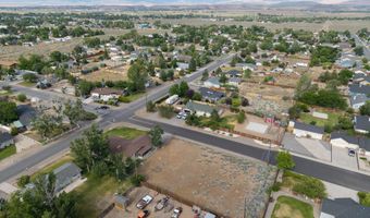 802 Lyell Way, Gardnerville, NV 89460