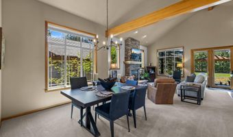 343 Mount Washington Dr, Bend, OR 97702