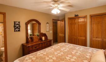 5 Michael Dr, Baileyville, ME 04694