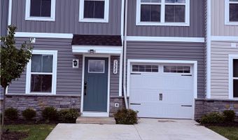 1288 Divot Cir, Akron, OH 44313