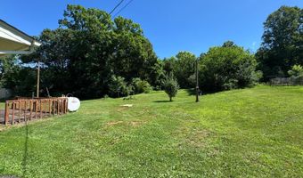 888 Oakville Rd, Appomattox, VA 24522
