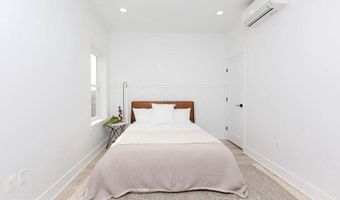 1617 EASTERN Ave 404, Baltimore, MD 21231