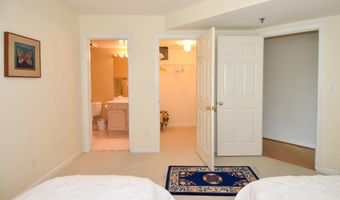 5450 WHITLEY PARK Ter 212, Bethesda, MD 20814