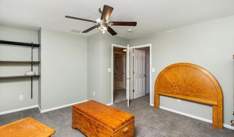 20 Yeger Dr, Allentown, NJ 08501