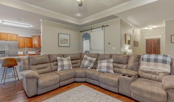 6850 Grace Village Dr, Alexander, AR 72002