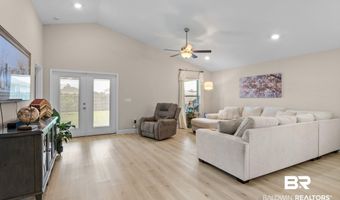 124 Cottage Ln, Atmore, AL 36502