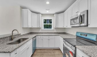 402 Woodland Cir, Belton, SC 29627