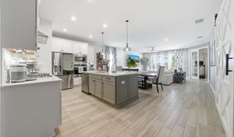 5435 SILVER SUN Dr, Apollo Beach, FL 33572