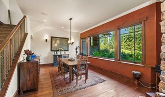 500 Wild Swan Trl, Bigfork, MT 59911
