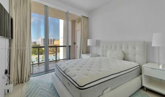 3250 NE 188th St 703, Aventura, FL 33180