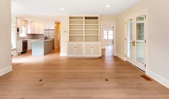 3 CHESTER Ave, Annapolis, MD 21403