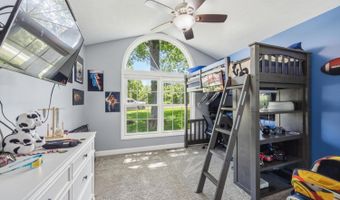 108 Farrar Dr, Aurora, IN 47001