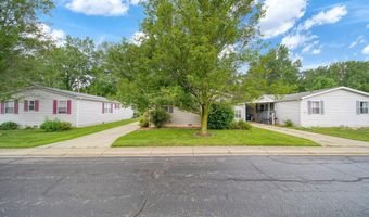 817 Savannah River Dr, Adrian, MI 49221