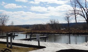 3327 Mariners Ln 14, Arcadia, MI 49613