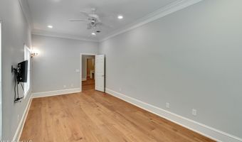 121 Poplar Ridge Dr, Brandon, MS 39047