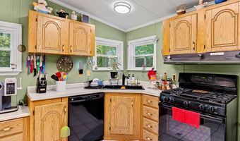 7567 Lakeside Dr, Appling, GA 30802