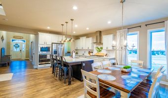 4061 Secretariat Ln, Bargersville, IN 46106