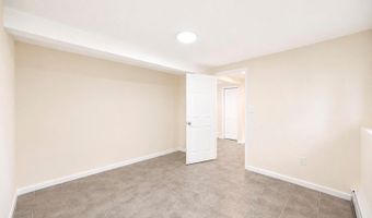 41 Madison Ave, Amityville, NY 11701