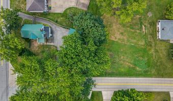 957 Cleveland Ave, Amherst, OH 44001