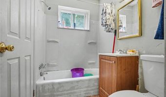 1332-1334 Alphada Ave, Akron, OH 44310