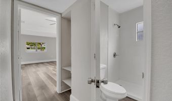 915 W PRINCETON St, Orlando, FL 32804