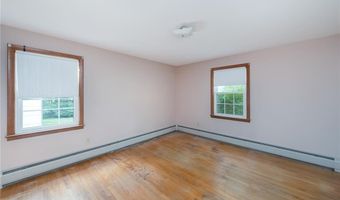 1189 Atwood Ave, Johnston, RI 02919