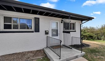 3117 DOUGLAS St, Cheyenne, WY 82009