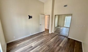 906 CHIPAWAY Dr, Apollo Beach, FL 33572