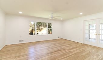100 Williamsburg Ln, Athens, GA 30605