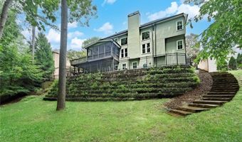 5035 Towne Lake Hls N, Woodstock, GA 30189