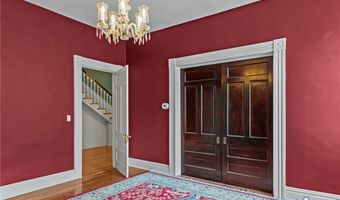 802 S Center St, Ashland, VA 23005