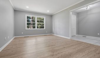 2501 Pheasant Dr, Albany, GA 31707